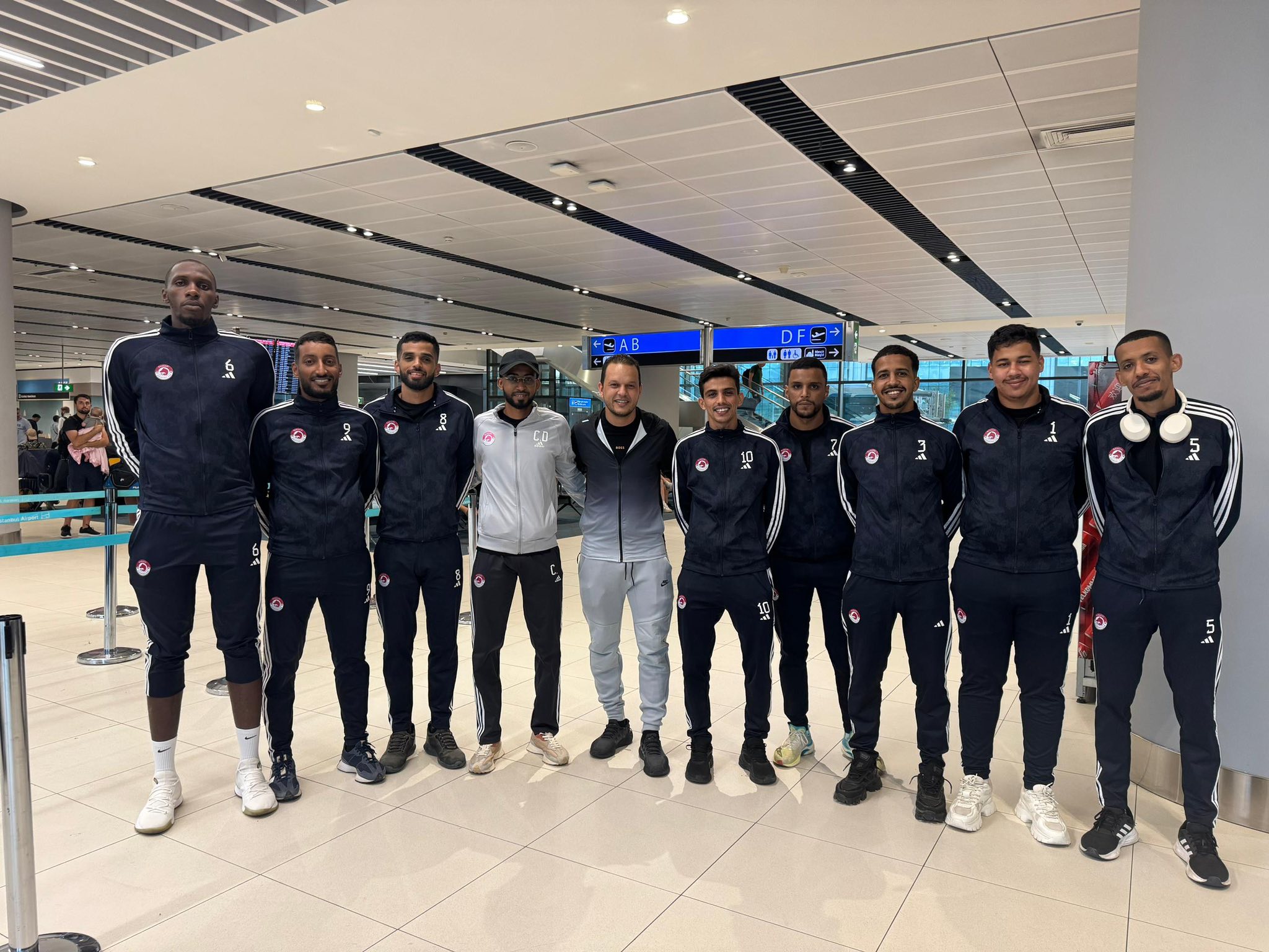 نادي باركيول في طرابلس لمواجهة النادي الإفريقي الليبي